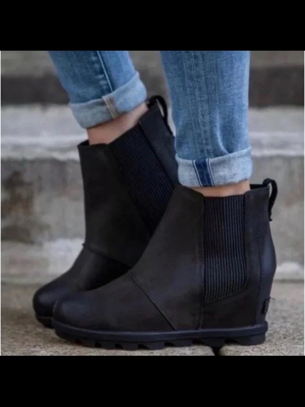 Sorel Boots - Joan of Arctic Wedge Chelsea black leather ankle